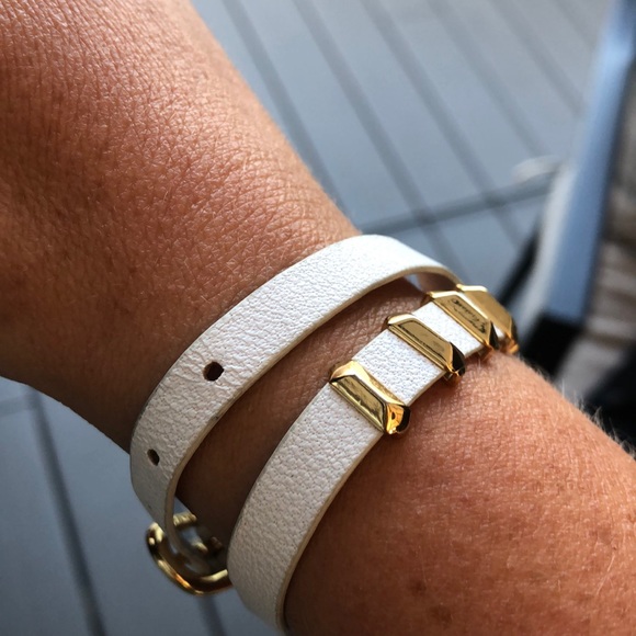 White / gold Leather wrap bracelet - Picture 2 of 3